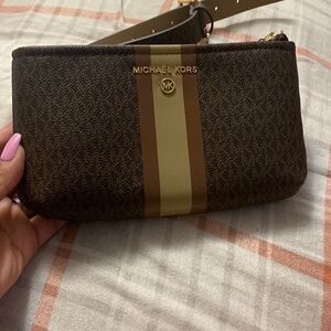 Michael kors belt bag